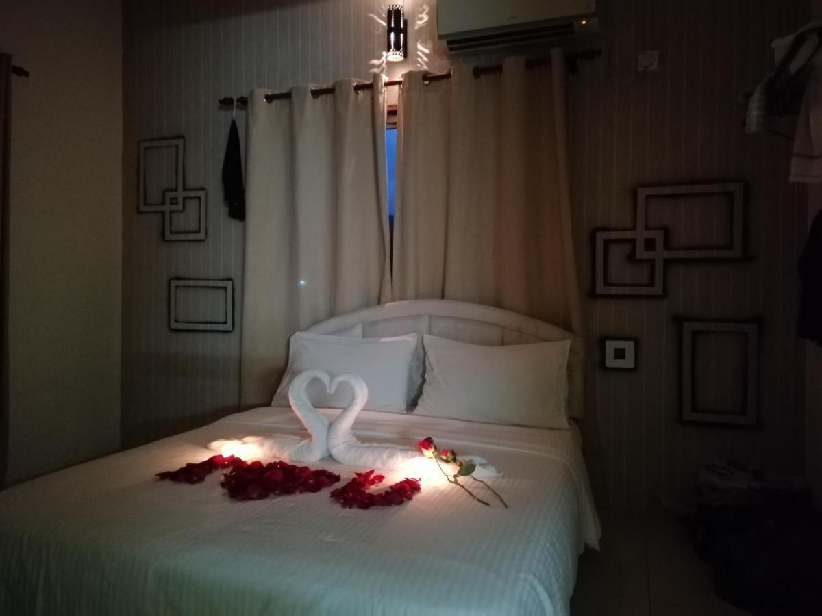 Inap Bayu Tc Apartamento Kuantan Exterior foto